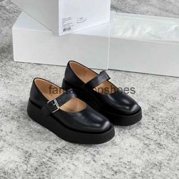 The Row Spring Dress Womens Shoes 2022 Women Designers TR shoes Rois New tire cow leather buckle thick soled British single shoes Size 34-39 2024