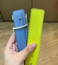 Blue Yellow Leather Embossed Gold Buckle Belt Mens Luxury Designer Leather Belts Adjustable Reversible9258352