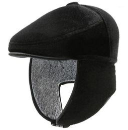 HT3352 Beret Cap Thick Warm Autumn Winter Hats with Ear Flaps Men Newsboy Flat Cap Male Octagonal Beret Hat Men Berets18783408