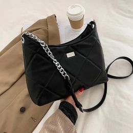 Shoulder Bags Korean Casual Large-capacity One-shoulder Messenger Bag High-quality Leather Lady Big Bag2024 Trendy Fashion Chain Female