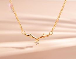 Pendant Necklaces Gold Plated Antler Fashion Simple Cubic Zirconia Charm Women039s Necklace Luxury Bride Engagement JewelryPend7406632