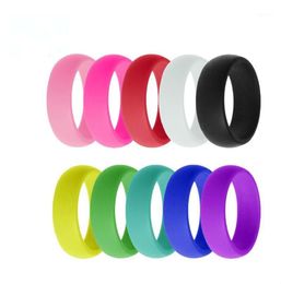 8mm New 10pcs Multi Colour Environmental Sport Movement Solid Unisex Silicone Cool Rings Couple039s Flexible Rubber Rings Gift17379045