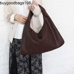 Bottegvenets Handbags Hop Bag Large 2024 New Woven Pure Handmade Full Cowhide Feel Dumpling Leisure Western Soft Leather Underarm Rj