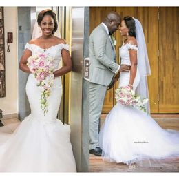 Seksi Nijeryalı Afrika Denizkızı Elbiseleri Omuz Dantel Aplike Arka Çıkmaz Süpürme Tren Düğün Gelin Gowns Vestidos de Fiesta 0430