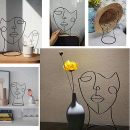 Decorative Figurines Metal Lines Abstract Characters Crafts Ornaments Face Figure Modern Home Decor Handmade Sculpture Art Gift