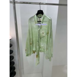 Designer women's shirt, women's dress, cardigan shirt, green jacquard shirt, coat, letter long sleeved shirt, Lilies printed crepe shirt, pleated half skirt, 5370