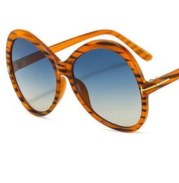 2021 New Fashion Design Black Oversized Sunglasses Women Large Flat Top Sun Glasses Trendy Round Gradient Goggles Shades UV4006664681