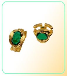 European and American Niche Design Highend Inlaid Emerald Ring Female Fashion Personality Exaggerated Index Finger Ring Trend9217275