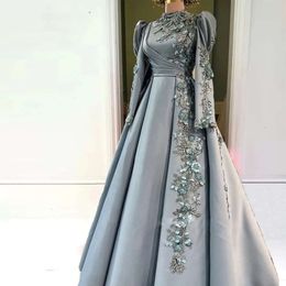 3D Muçulmano requintado Mulheres Flores Vestidos de noite Apliques pérolas Dubai Caftan Vestido formal para noivado Ruched Islam Vestido