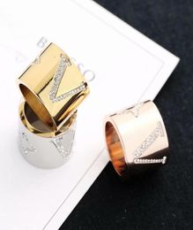 Europe America Style Fashion Men Women Lady Titanium steel Settings Diamond V Letter Wedding Engagement 18K Gold Plated Wide Ring 9352972