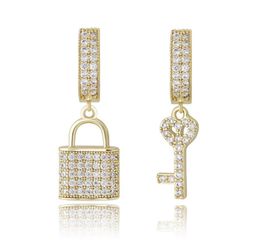 Men Women Earrings Gold Silver Colour CZ Lock and Key Earings Iced Out Bling CZ Rock Punk Wedding Gift3587270