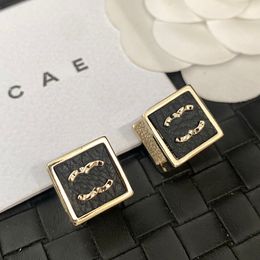 Earrings Boutique 18k Gold-Plated Brand Designer New Fashionable Charming Womens High-Quality Earrings High-Quality Square Earrings With Box Boutique Gifts