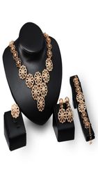 Dubai 18K Gold Pendant Flower Chain Necklace Sets Fashion African tripe Wedding Bridal Jewellery Sets Necklace Bracelet Earring8923230