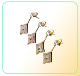 Exquisite Fashion Lady Titanium steel Tassels Single Diamond Pink Agate Four Leaf Flower 18k Gold Plated Dangle Earrings 3 Color8030558