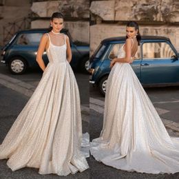 Bone Berta A Line Dresses Baud Straps Glitter Wedding Sweep Train Designer Designer Bridal Downs S