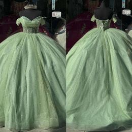 무도회 드레스 가운 볼 공 녹색 공주 놀라운 오프 어깨 스팽글 구슬 vesido de Quinceanera Glitter 15 Masquerade Dress