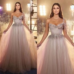 Noite uma fabulosa linha elegante vestidos de tule lantejas de tiras de miçangas vestidos de baile de festas pregas vestidos formais para mulheres