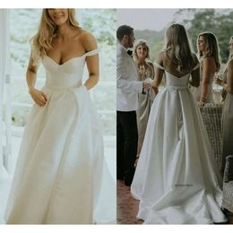 Sexy Plus Size Simple Satin A-Line Wedding Dresses Off Shoulder Bridal Gowns Covered Button Back Sweep Train Formal Dress Vestidos De Novia 0430