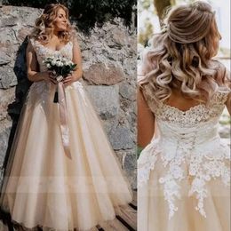 Light Bridal Wedding Dresses Gowns Champagne A Line White Lace Applique Covered Buttons Corset Back Floor Length Tulle Country Beach Vestido De Novia pplique