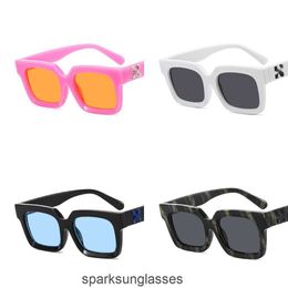 Luxury Offs W Fashion Frames Off W Sunglasses Men Women Sunglass Arrow x Frame Eyewear Trend Hip Hop Square Sunglasse Sports Travel Sun Glasses