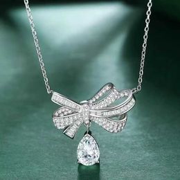 Designer Jewelry Luxury Graf Bracelet Pendant Necklace Female Graf Bow Phantom Square Diamond Water Drop Hollow Full Diamond Simple Pendant Collar Chain