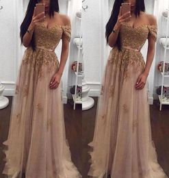 Champagne Lace Beaded Off the Shoulder Arabic Evening Dresses Sweetheart Aline Tulle Prom Dress Vintage Cheap Formal Prom Party G6844671