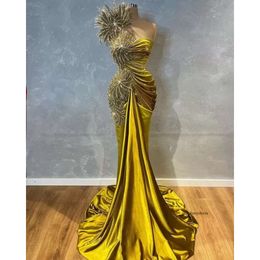 Luxurious Arabic Aso Ebi Mermaid Prom Dresses 2023 Olive Green Lace Beaded One Shoulder Evening Formal Party Second Reception Gowns 0431