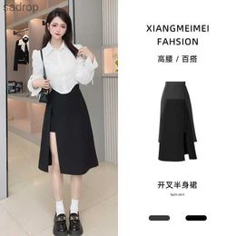 Skirts Black irregular cut womens summer mid length A-line 2023 new high waisted Hip Skirt Harajuku retro womens clothing XW