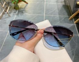 Rimless Clip Oval Eyeglass Sun Glasses For Women Oversized Retro Vintage Designer Sunglasses Car Driving Outside Shades9155171