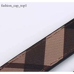 Tb Man Belts fashion Designer Mens Womens high quality Patterned Double Sided Leather Totating Buckle Business Leisure Woman Belt with Box Festival gifts 4002