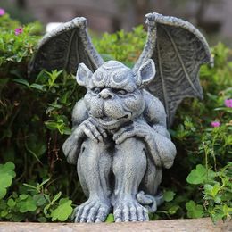 Planters Pots Stone statue garden guardian sculpture Gothic indoor and outdoor decoration sitting with both hands kneeling Q240429