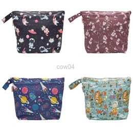 Diaper Bags Reusable Cloth Diaper 3D Wet Bag Waterproof Reusable Double Pocket Makeup Bags PUL Travel Cosmetic Bag Diaper Bag 42*32*13CM d240429