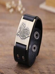 Factory Direct Wolf Head Charm Vintage Jewelry Geniune Leather Viking Designer Bracelet Metal Engraved Mens Bracelet6539839