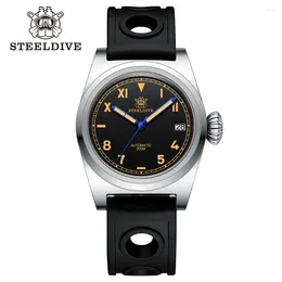 Wristwatches SD1904 STEELDIVE Brand Simple Design 38mm Small Dial 200M Waterproof NH35 Automatic Movement Big Crown Dive Watch For Men