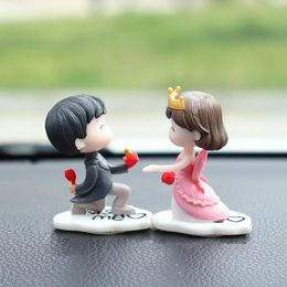 Decorative Figurines 1PCS Lovely Couple Car Air Vent AccessoriesCute Toon Couples Action Figure Balloon Ornament Auto Interior