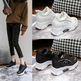 Fitness Shoes Women's Casual Lace-up Breathable Women Fashion Sneakers Outdoor Non-slip Hard-Wearing Vulcanized Thick Bottom 2024