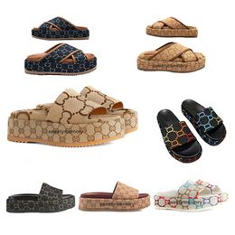 Designer-Hausschuhe Sandalen Plattform Slipper Mules Multicolor Flora Objektträger modische, einfach zu weare Stilrutschen Frauen Slides Schuhe Plattform gestickt