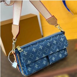 24SS Womens Luxurys Designers Denim Totes Bag Flower Leather Handbags Pillow Shouder Crossbody Women Handbag Pouch Purse 24cm