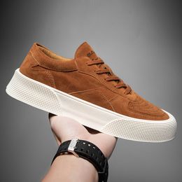 Mode Trend Student Board Schuhe Sommer Jugend im Freien Sport und Freizeitschuhe Low Top dicke Solte -Männerschuhe