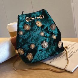 Evening Bags Women's Shoulder Bucket Bag Elegant Velvet Handbag Tote Crossbody With Golden Chain Strap