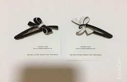 Fashion black and white acrylic bow hair clips C hairpin side clip for Ladies Favourite Barrettess ornament party gift2057025