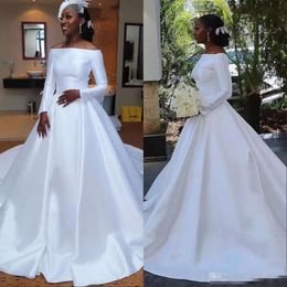 الأكمام الطويلة قطار ساتان مصلى الأنيقة بسيطة بالإضافة إلى حجم مخصص الزفاف 2020 Afican Bridal Grow Vestido de Novia