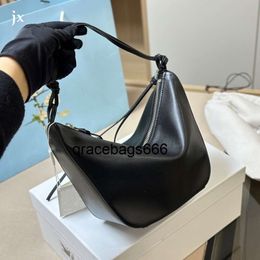 Luxus -Designer -Tasche Cross Body Hobo Handtasche geprägt Riddle Reißverschluss Offen und enge reine Kuhwahnsinns Schulter