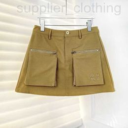 Skirts designer 2024 Spring/Summer Nanyou Women's Clothing Miu Home Half Skirt Street Style Slim and Versatile Short Work Denim Z4MM