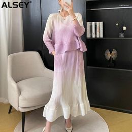 Work Dresses ALSEY Miyake Pleated Gradient Colour T-Shirt Set Women Spring Autumn Loose Pod Top Casual Straight Half Skirt Two Piece