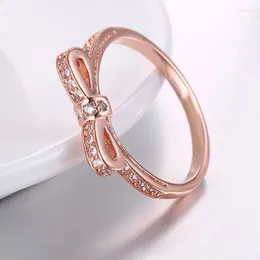 Cluster Rings Classic Series Silver Inlaid Diamond Bow Ring Light Luxury Cute Exquisite Ladies Party Wedding Jewelry Accessories
