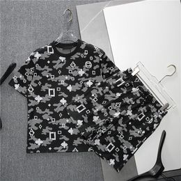 24ss Men's Tracksuits Trendy Casual Letter R Printing Comfortable Personnel Neck Short Sleeved Tshirt and Shorts Set Oversized Loose Fitting m-3xl