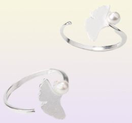 Antique Silver ginkgo leaf Plant Opening Finger ring for Women lady Elegant Wedding rings Imitation Pearl Lovely Gift22170244729370