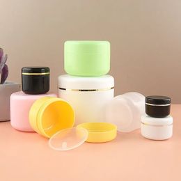 10g 20g 30g 50g 100g 200g 500g Refillable Bottles Travel Face Cream Lotion Cosmetic Container White Plastic Empty Makeup Jar Pot 240425