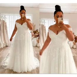 حجم فستان بالإضافة إلى خط زفاف قبالة الدانتيل الكتف ثياب الزفاف الكبيرة